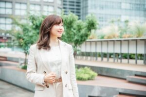 女性が稼げる副業サイトおすすめ19選!初級者から上級者まで段階的に紹介